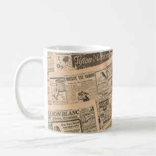 Krantenpagina's met antiek adverteren. Vintage Koffiemok