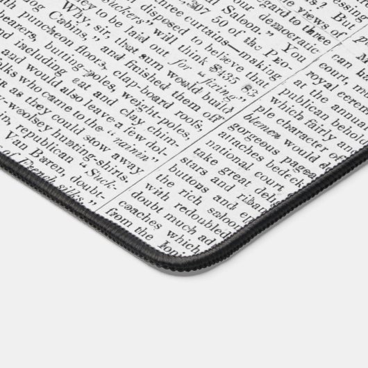  krantenpapier Custom Monogram Bureaumat (Hoek)