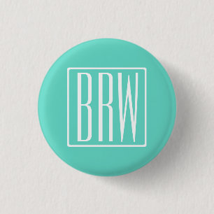 Kras Modern 3 Initiaal Monogram Wit Op Aqua Ronde Button 3,2 Cm