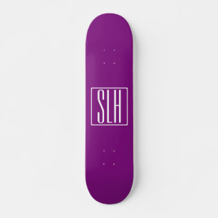 Kras Modern 3 Initiaal Monogram Wit & Paars Skateboard