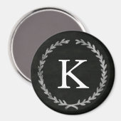 Krijtbord krans monogram magneet (Voorkant / Achterkant)