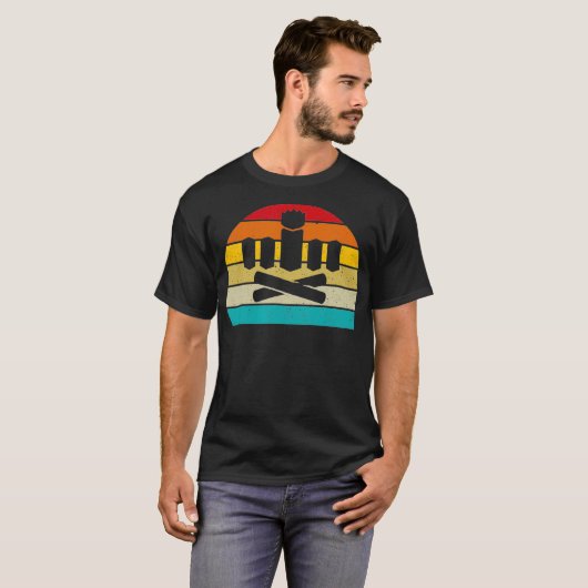 Kubb retro sunset kubb yard speler t-shirt (Voorkant volledig)