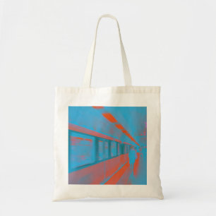 Kunst van de Parijse vrouw in de metro in blauw si Tote Bag