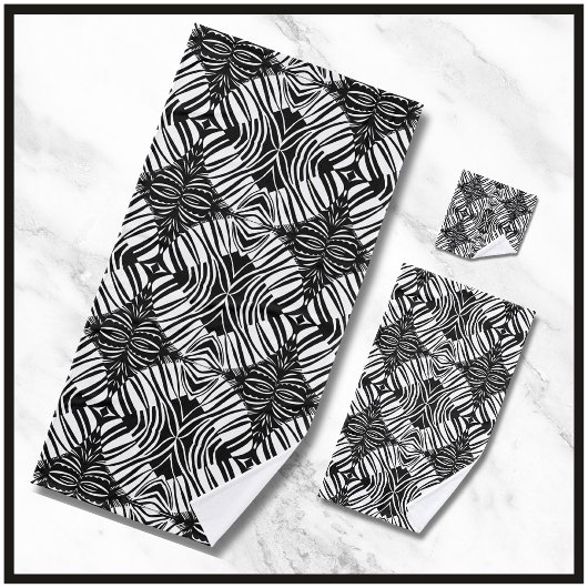 Kunst Zwart-wit Geometrisch Tribal Patroon Bad Handdoek