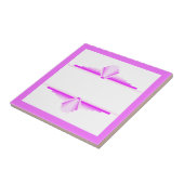Kunstdeco-elementen in roze tegeltje (Zijkant)