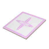 Kunstdeco-elementen in roze tegeltje (Zijkant)