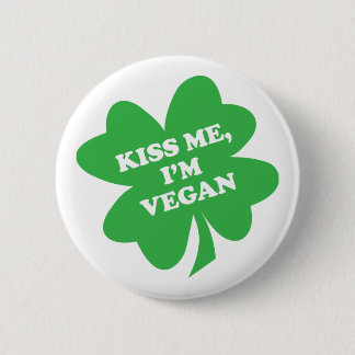 Kus me, ben ik de Klaver van de Veganist Ronde Button 5,7 Cm