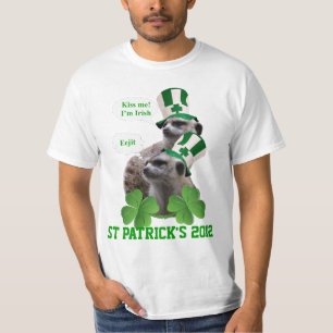 Kus me Ik ben een Iers meerkeukenontwerp T-shirt