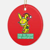 Kus me onder de mistletoe keramisch ornament (Links)