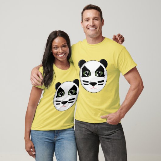 Kus the Pandas T-shirt (Unisex)