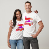 Kusjes zijn tijdloos t-shirt (Unisex)