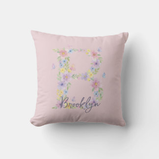 Kussen met vintage bloemen- en vlindermonogram