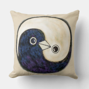 Kussen met YinYang Peace Doves