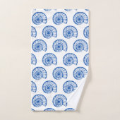 Kustblauw en witte schelpen bad handdoek (Handdoek)