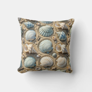 Kustblauw en witte schelpen en zeesterren kussen