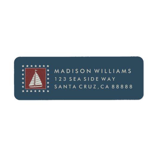 Kustkunst | Zeilboot op rood Etiket (Voorkant)