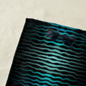 Kuststrand Zoute Turquoise golven Abstracte kunst Strandlaken (In situ)