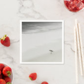 Kustzandloper op het strand servet (Insitu)