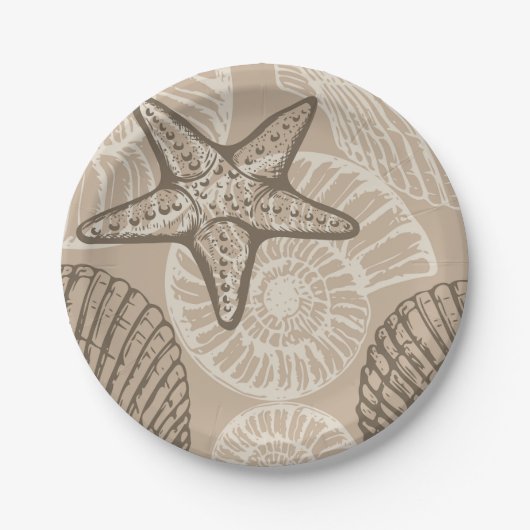 Kustzeesterren en schelpen in beige papieren bordje (Voorkant)