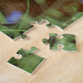 Kut gemberguinee, buiten op gras legpuzzel (Zijkant)