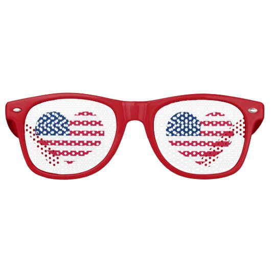 Kute 4 juli Red White Blue Heart Patriotic Retro Zonnebril (Voorkant)