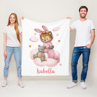 Kute baby girl tijger zit op wolkenroze pyjama fleece deken
