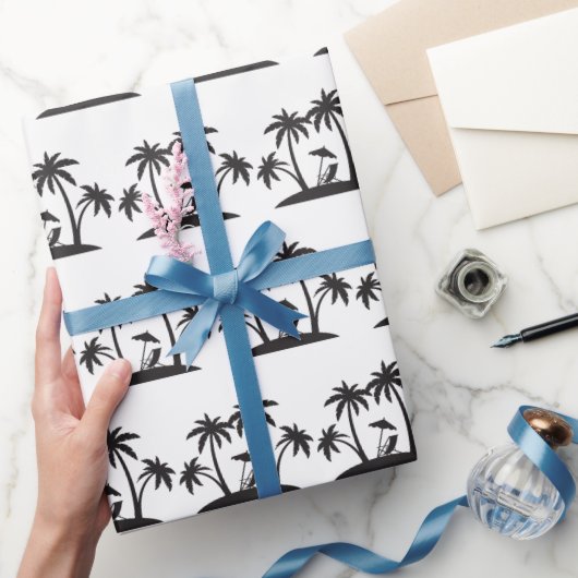Kute Black White palm tree tiled party strand Cadeaupapier (Geschenken)