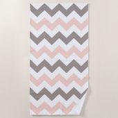 Kute Blush Roze Gray Chevron Pattern Beach Towel Strandlaken (Voorkant)