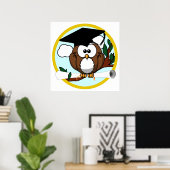 Kute Cartoon Afstuderen Owl with Pet & diploma Poster (Thuiskantoor)