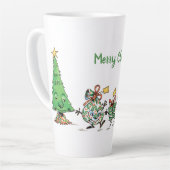 Kute Cartoon dansende kerstcadeautjes en bomen Latte Mok (Linkerhoek)