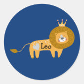 Kute Custom Name Lion met Crown and Heart Blue Ronde Sticker (Voorkant)