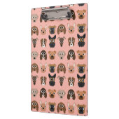 Kute honden op roze klembord (Links)