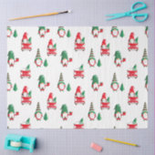 Kute kerstmanboom op rode auto tissuepapier (Craft)