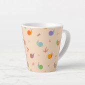 Kute latte Mok met slakken en bloemen (Rechterhoek)