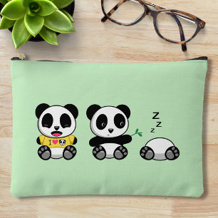 Kute Little Pandas on Green Etui