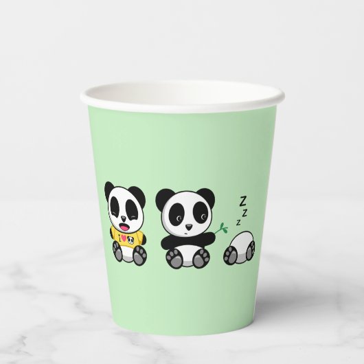 Kute Little Pandas on Green Papieren Bekers (Achterkant)