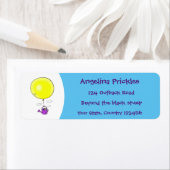 Kute muis in watering kan met ballon cartoon etiket (Insitu)