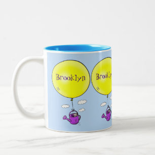 Kute muis in watering kan met ballon cartoon tweekleurige koffiemok