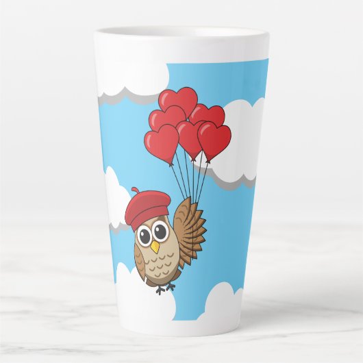 Kute Owl vliegen met hartballonnen Latte Mok (Voorkant)