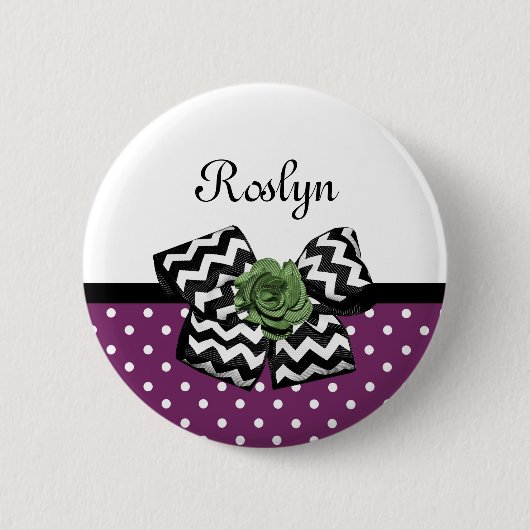 Kute Paarse Stippen Green Roos Chevron Bow met naa Ronde Button 5,7 Cm (Voorkant)