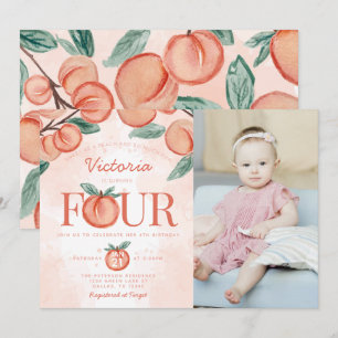 Kute Sweet Peach die VIER 4e verjaardag geeft Kaart