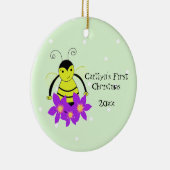 Kute Whimsical Bee Baby's eerste kerstmis Keramisch Ornament (Rechts)