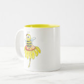 Kute Whimsical Bee op een Bloem Tweekleurige Koffiemok (Voorkant links)