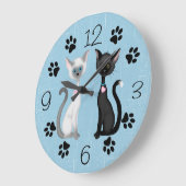 Kute zwarte en witte katten en schilderafdrukken o grote klok (Hoek)