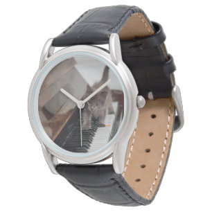 Kutest Baby Animals Keuten op Piano Horloge