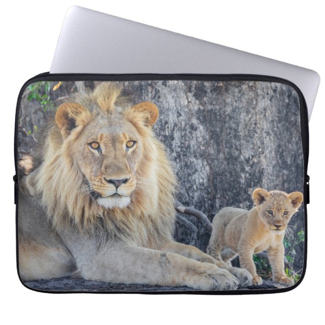 Kutest Baby Animals | Lion Dad & Cub Laptop Sleeve (Voorkant)