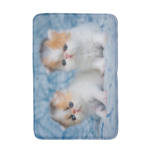 Kutest Baby Animals | Perzisch Calico Kitten Badmat (Voorkant Verticaal)