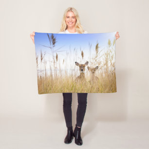 Kutest Baby Animals   Twee jonge Witte Gedetaillee Fleece Deken