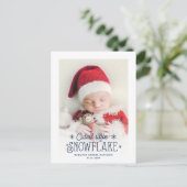 Kutste kleine sneeuwvlokfoto-aankondiging feestdagenkaart (Staand voorkant)