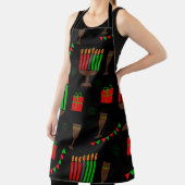 Kwanzaa Print Schort (Insitu)